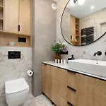 Daire Stylowy Z Parkingiem & Balkonem, Blisko Wisly By Renters *