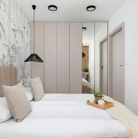 Stylowy Z Parkingiem & Balkonem, Blisko Wisly By Renters Cracovia