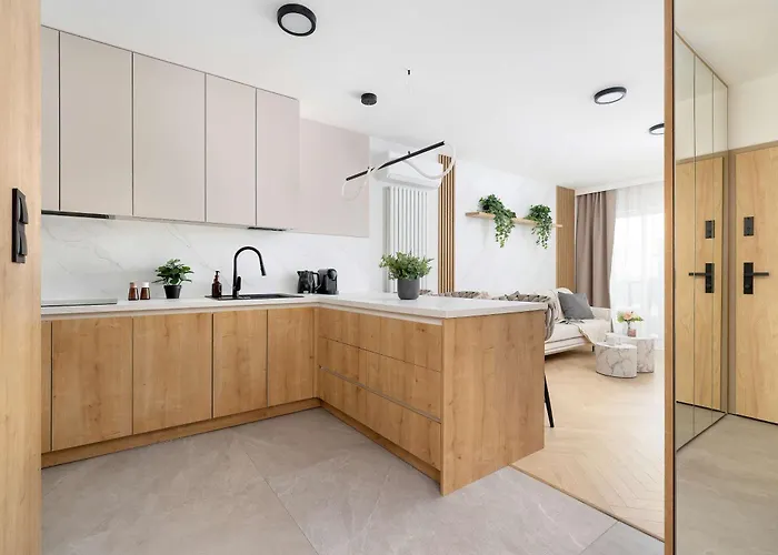 Stylowy Z Parkingiem & Balkonem, Blisko Wisly By Renters 아파트