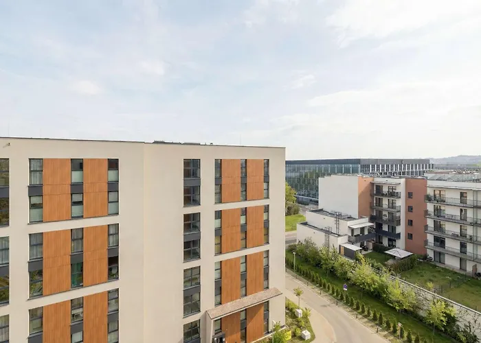 아파트 Stylowy Z Parkingiem & Balkonem, Blisko Wisly By Renters