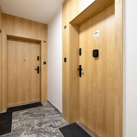 Διαμέρισμα Stylowy Z Parkingiem & Balkonem, Blisko Wisly By Renters
